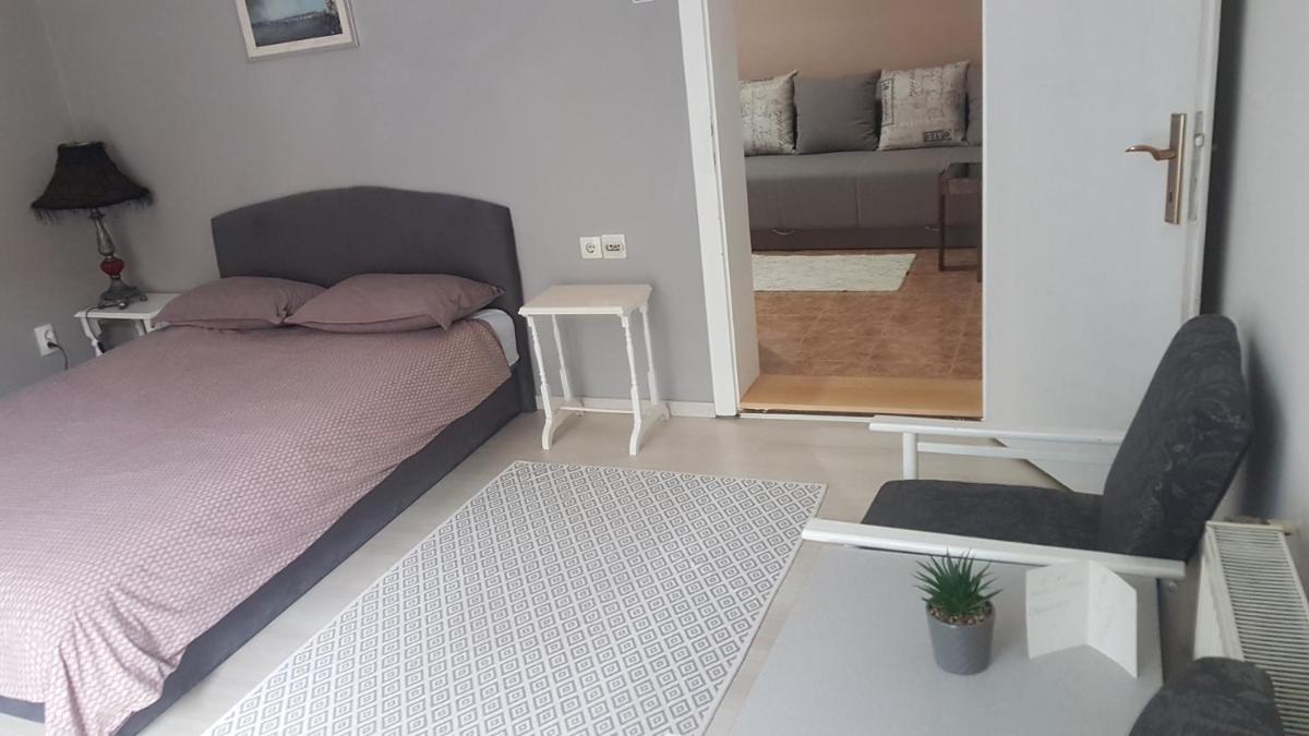 BB Downtown Apartment - Housity