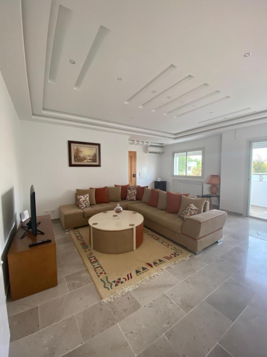 Beautiful and luxurious apartment at La Soukra, Tunisia - Housity