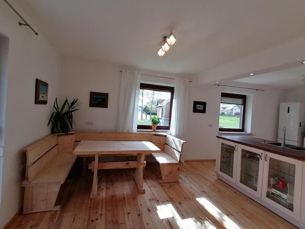Komfort Wohn- und Ferienhaus JAKOBI - Hizvo
