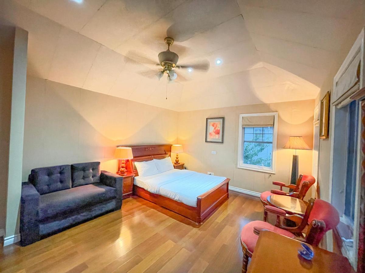 EKO STAY - Moonshine Villa - Housity