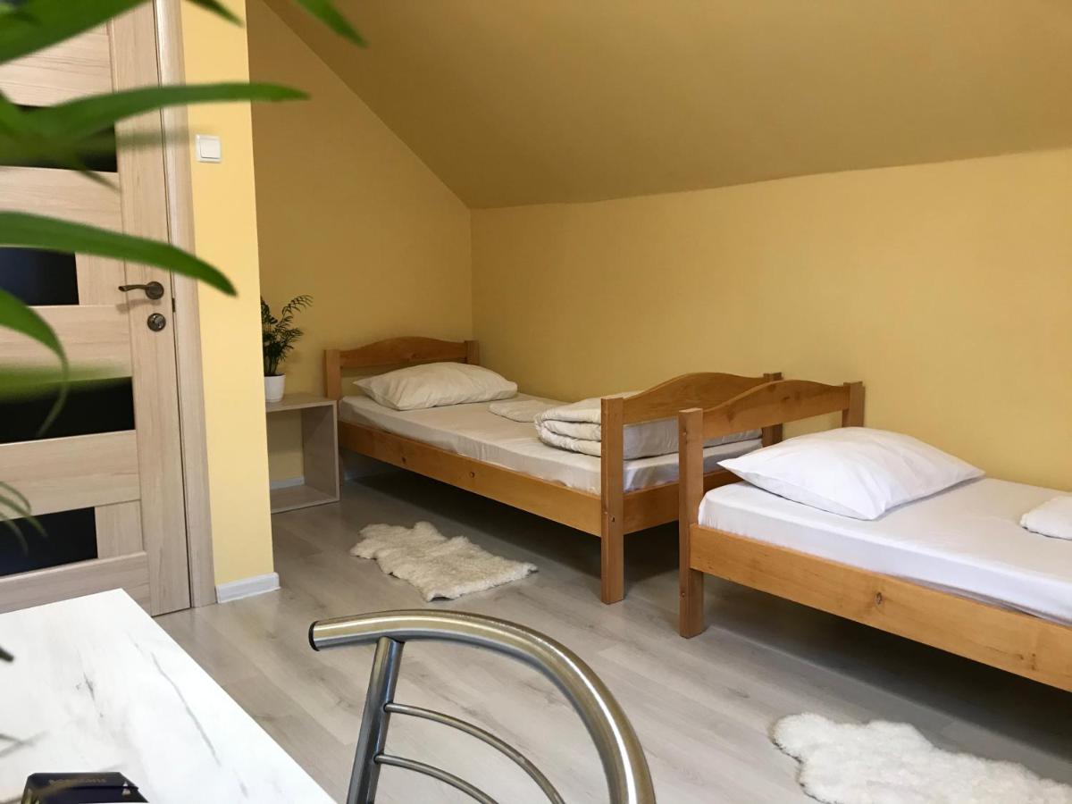 Pelican Guest House & Hostel - Housity