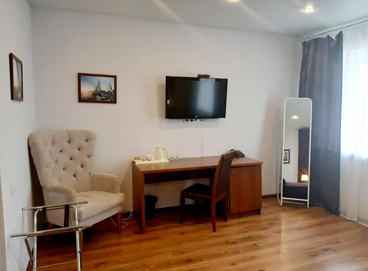 Park Hotel Country - Housity