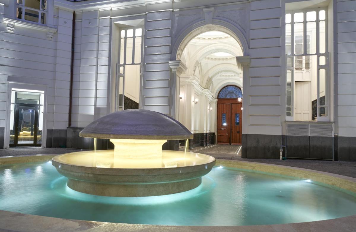 The One Napoli Luxury Apartment - Housity