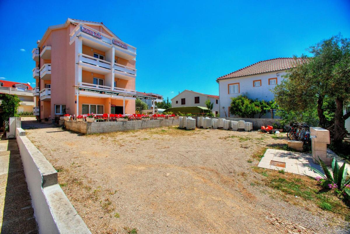 Villa D&I - Housity