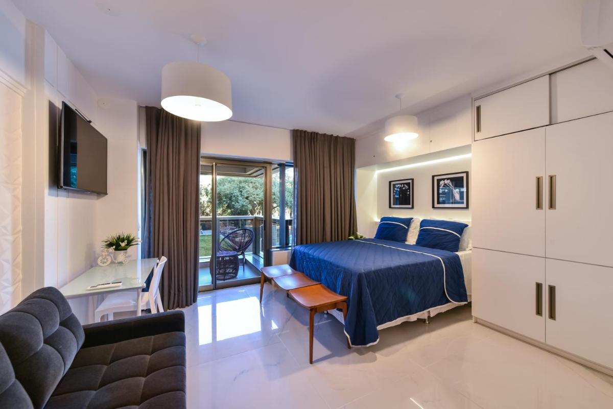 Rosemari's Apartments Republica - Housity
