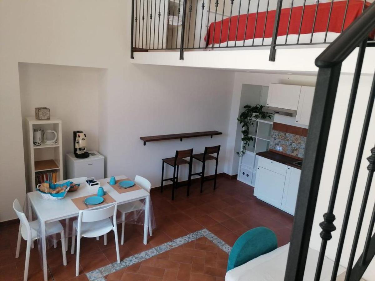 Casetta Russo - Housity