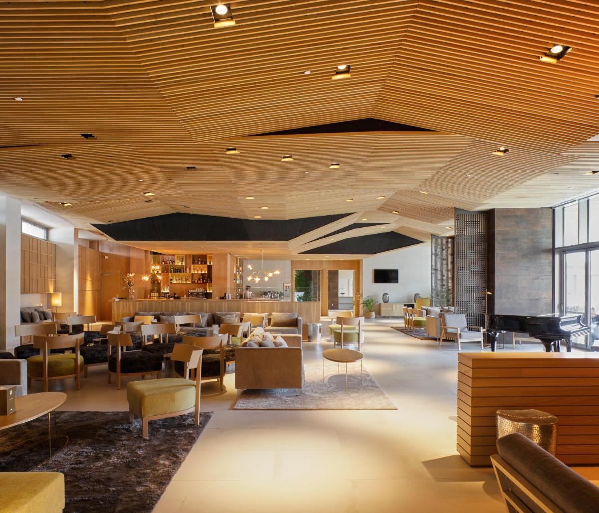 Zona de estar de Iberostar Selection Llaut Palma- Adults Only