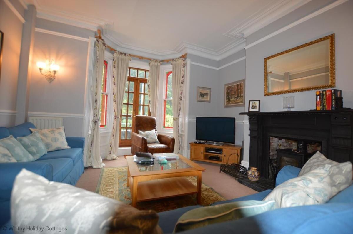 Laburnum House - Housity