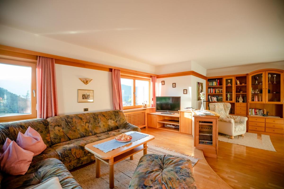 Villa Tanja - Housity