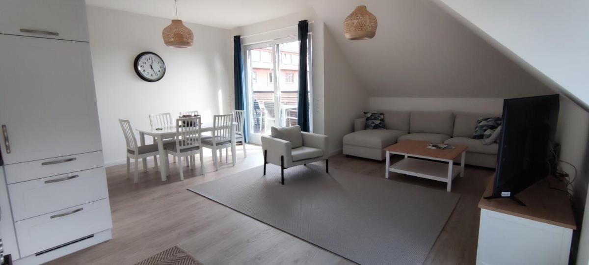 Wohnen am Südstrand - Ferienwohnung 2 4 - Housity