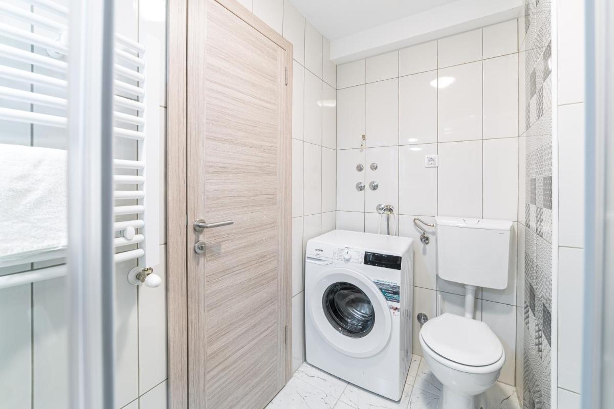 Djokic Apartments - Housity