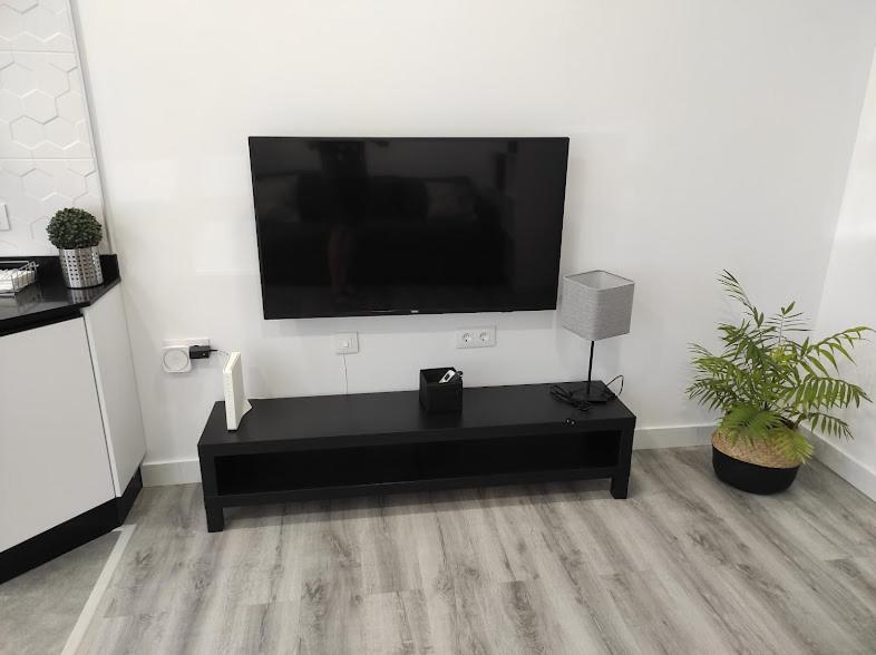 APARTAMENTO TURISTICO LYRA BAENA - Hizvo