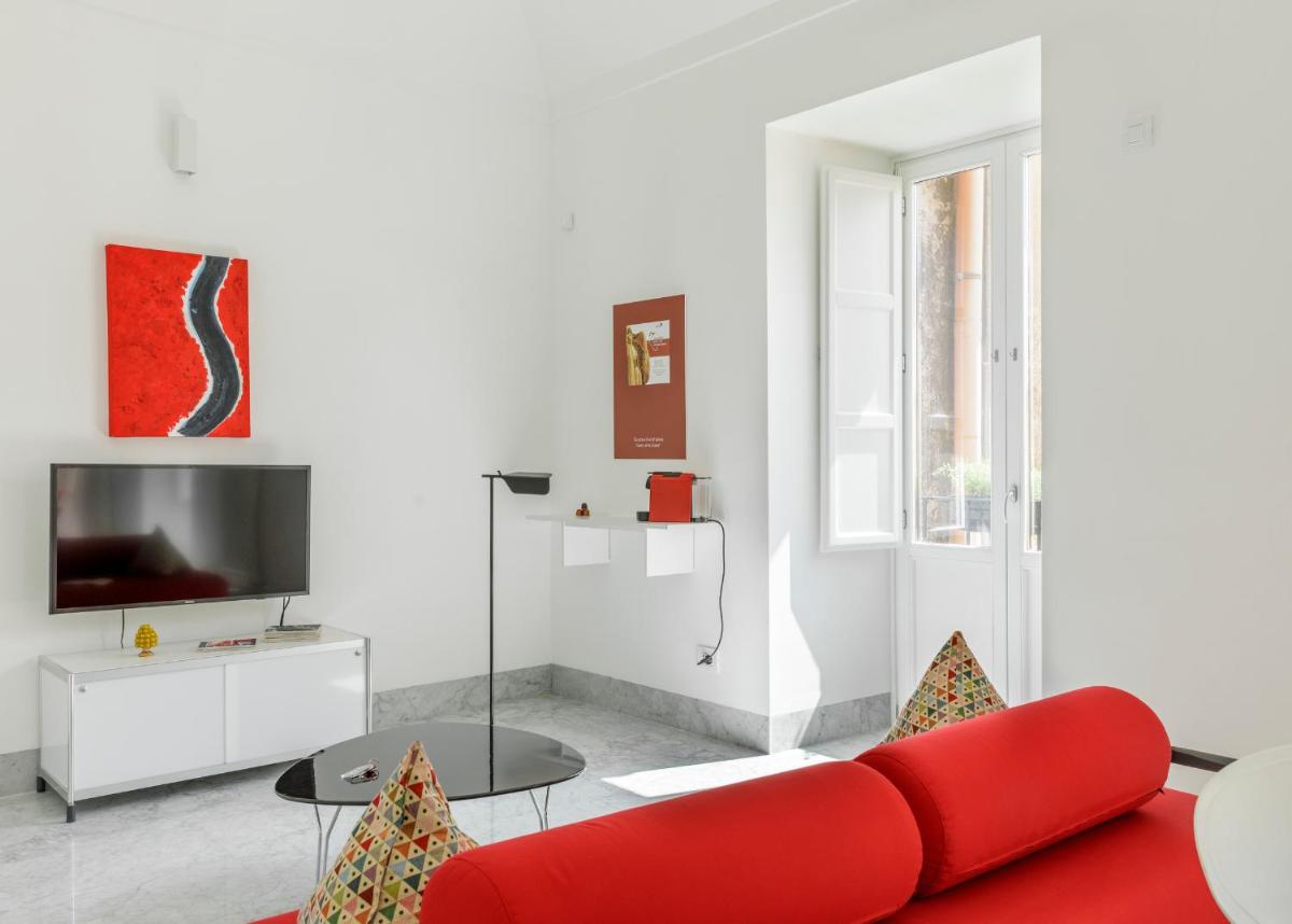 DeBellini Design Apartments - Housity