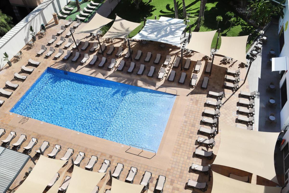 Piscina en o cerca de Helios Benidorm