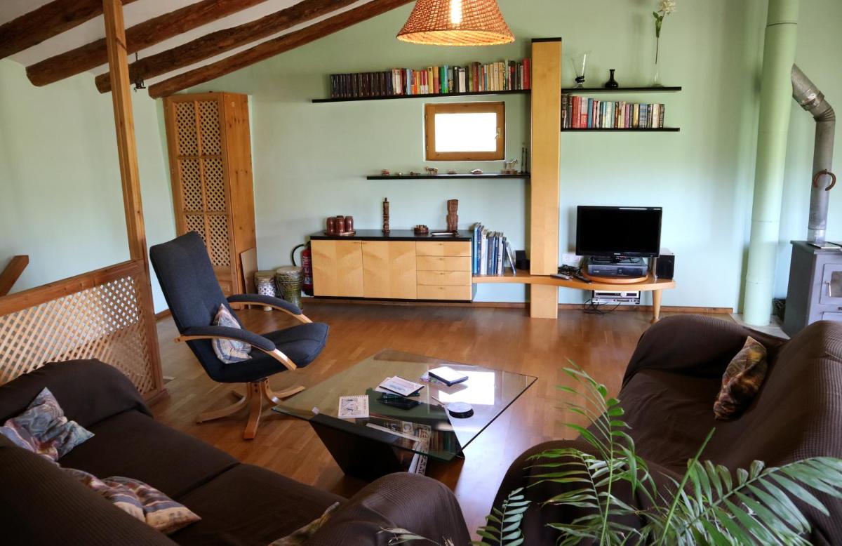 B&B Casa Rural Mas de las Tapias - Housity