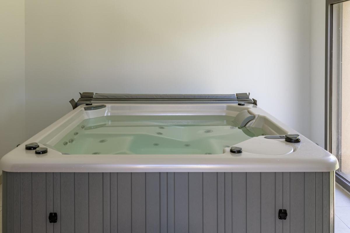 Keroc'h - Maison vue mer & Jacuzzi - Housity