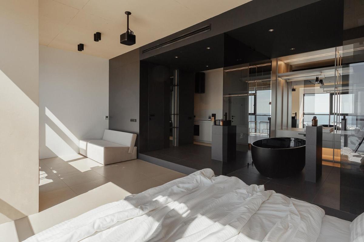Sea and Sky Apartment - Housity