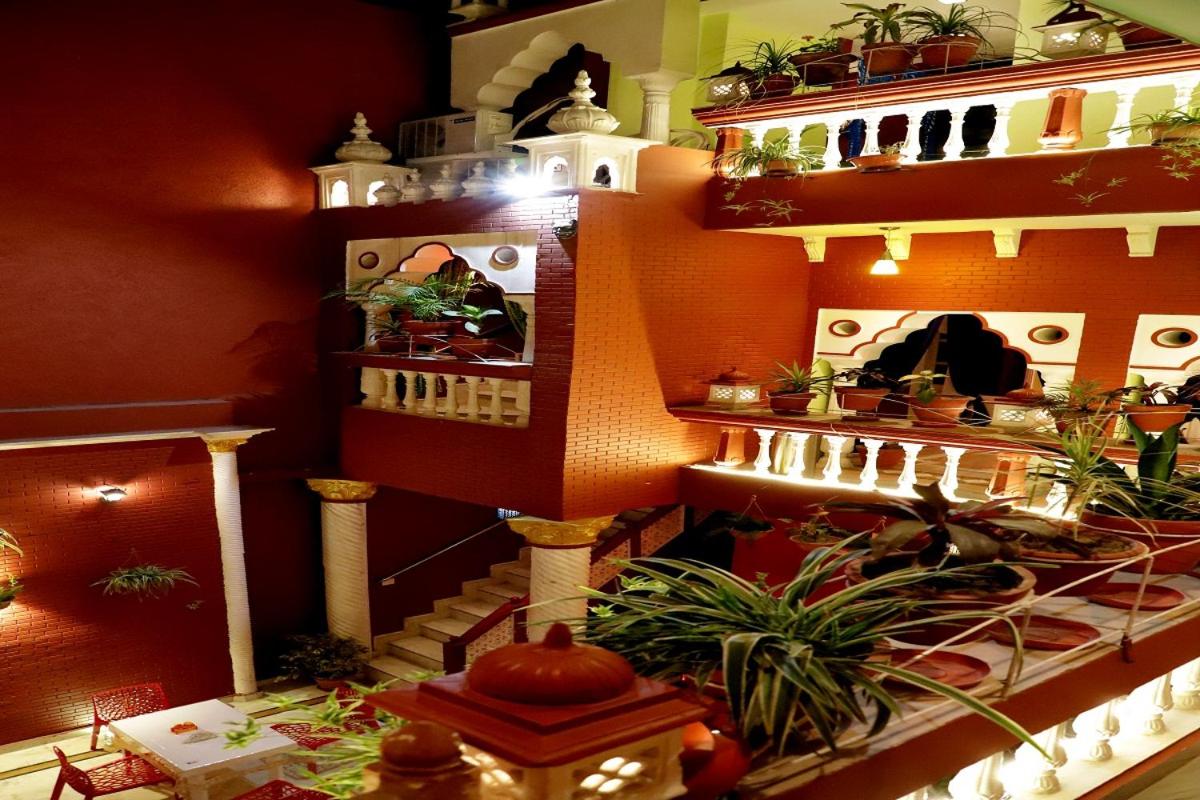Ganesha Palace - Housity
