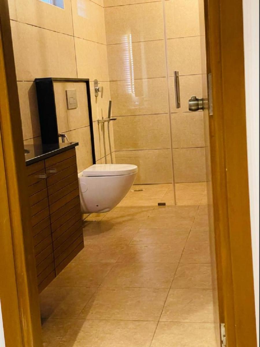 Royal Ace Boutique Hotel - Housity