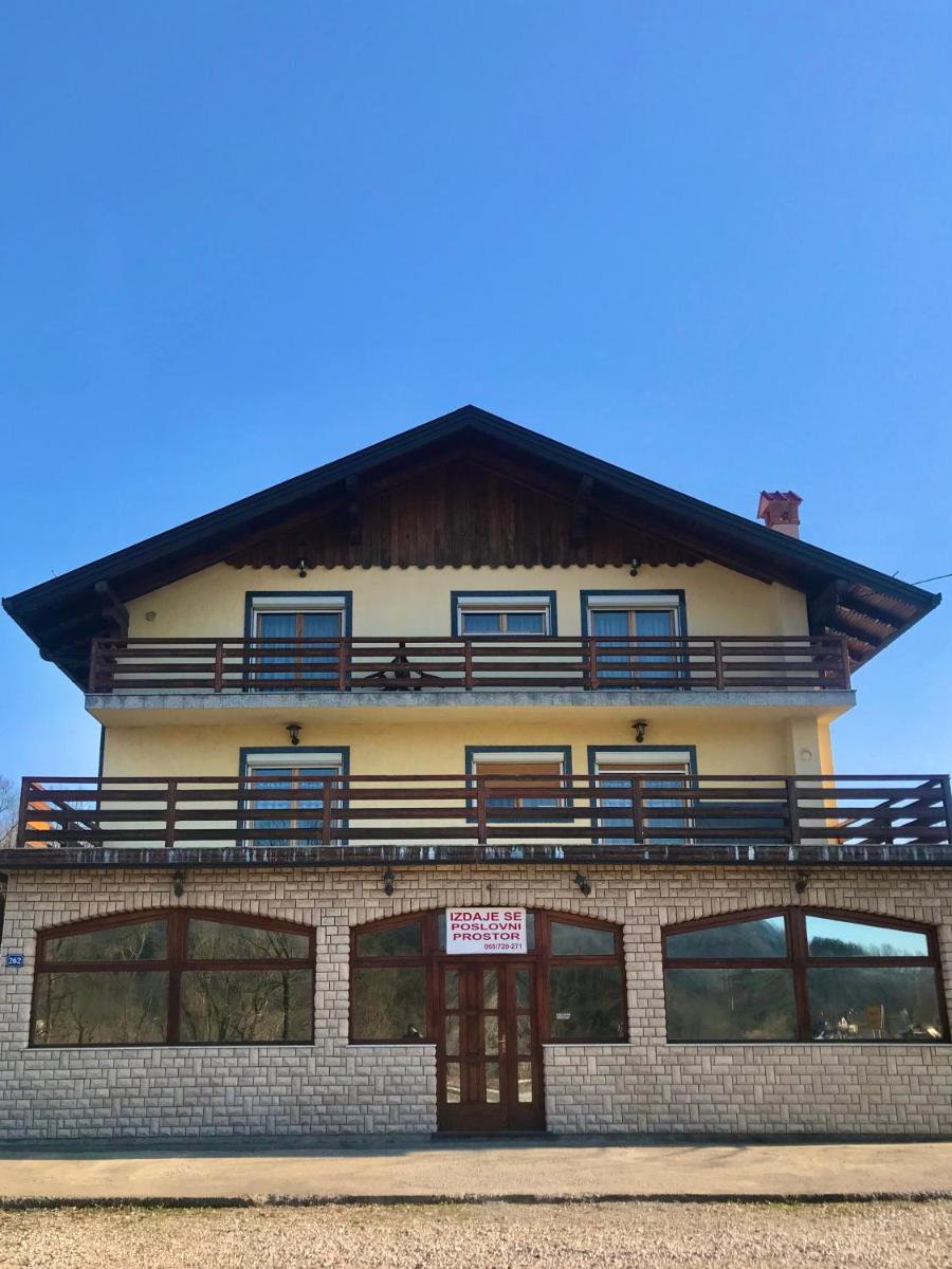 Sobe Markočević - Housity