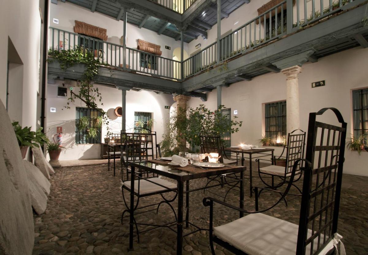 Zona de estar de Hospes Las Casas del Rey de Baeza, a Member of Design Hotels