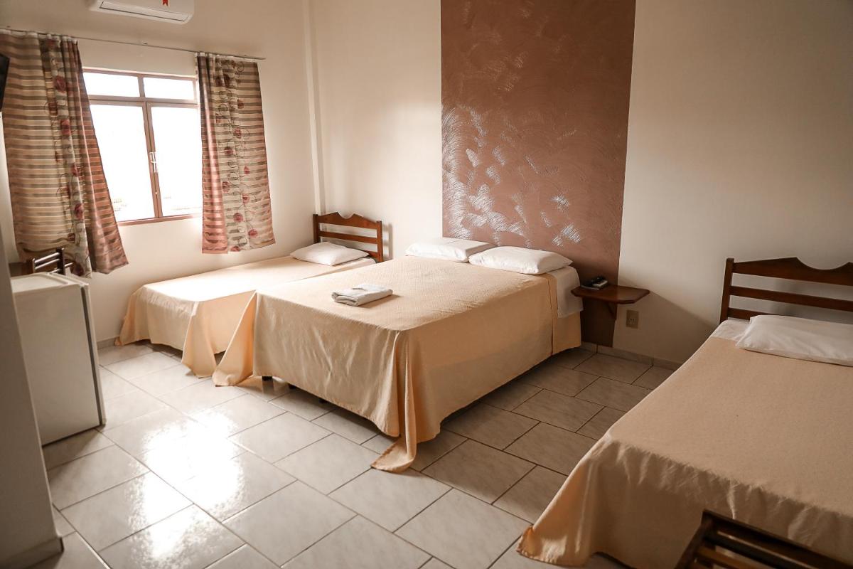 Hotel Antares - Housity