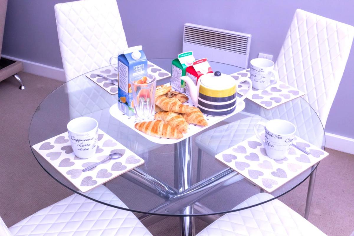 Allen Luxury Apartment - Housity