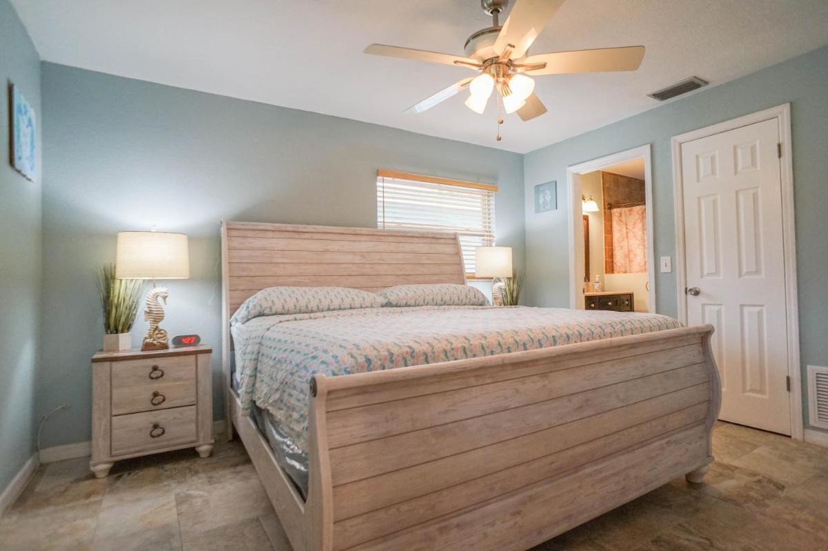 Beach House! - Housity
