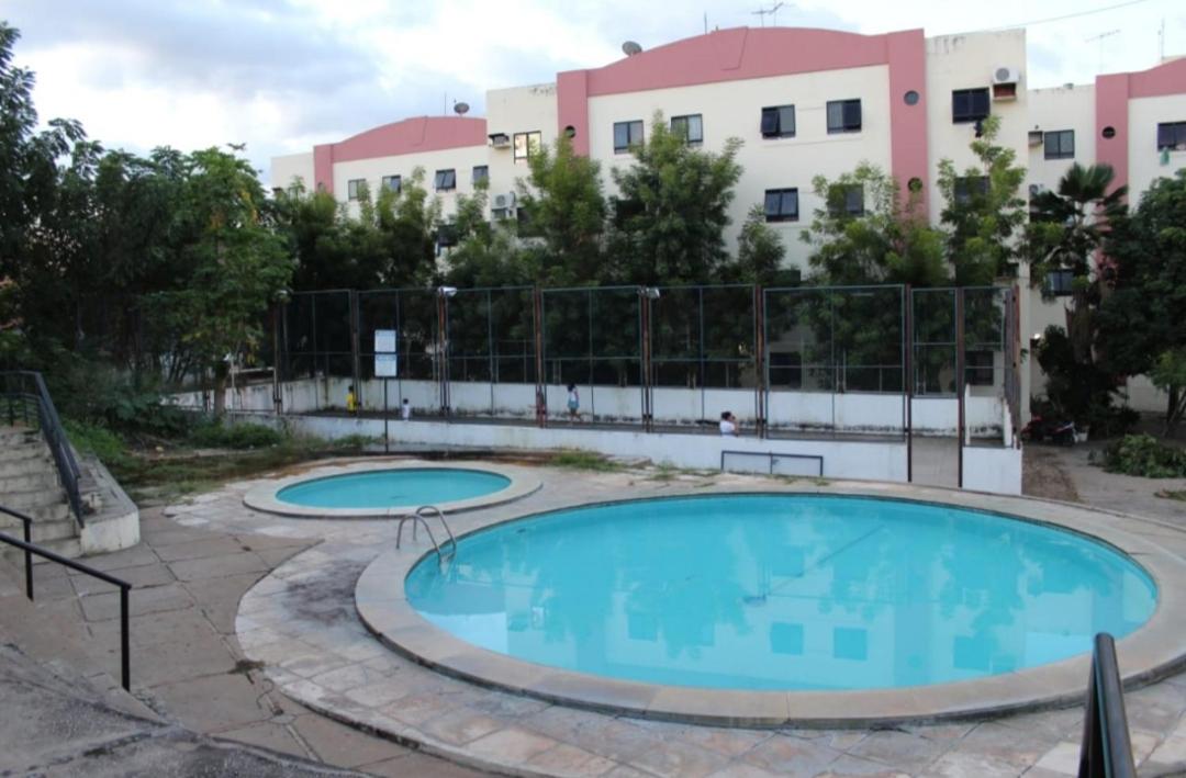 Apartamento Cristo Rei, ótima localização - Housity
