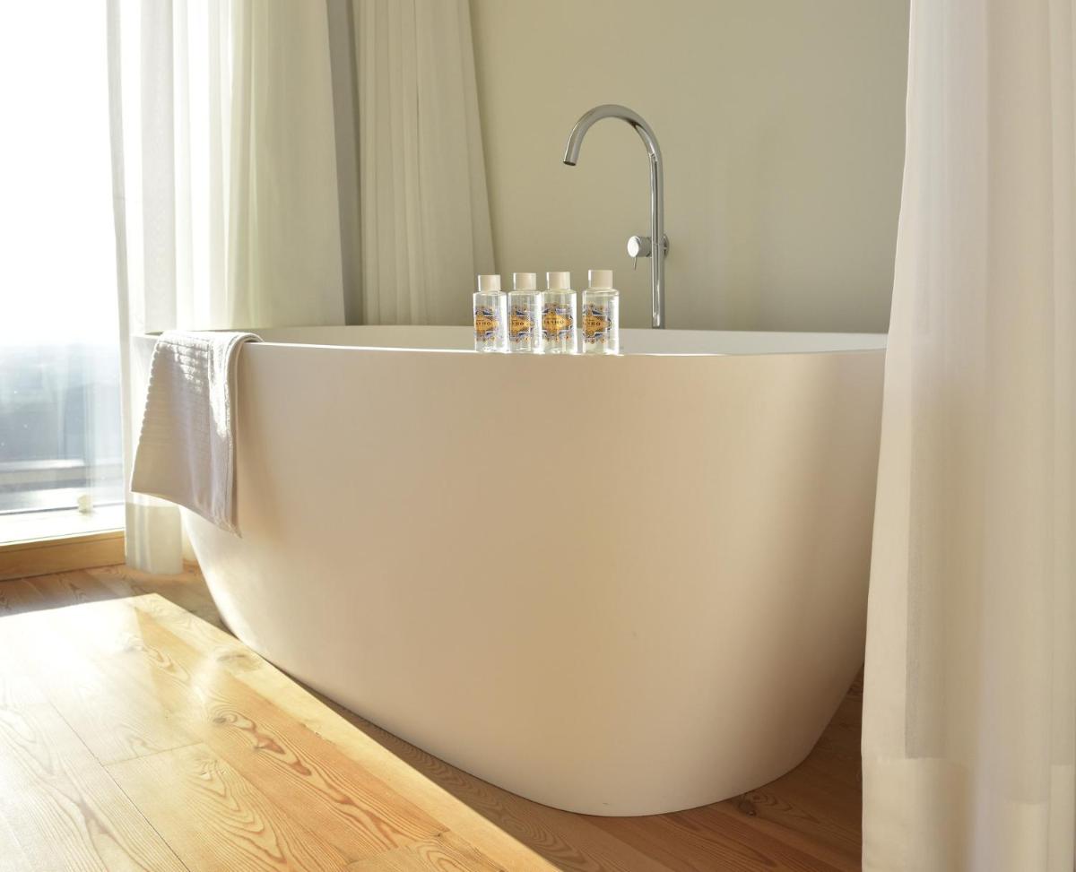 Imagem da galeria de Casas Da Lapa, Nature & Spa Hotel em Seia