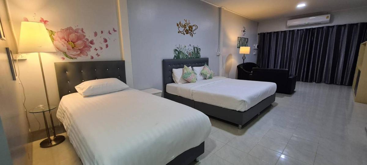 สวนเมืองจันท์ รีสอร์ท - Housity