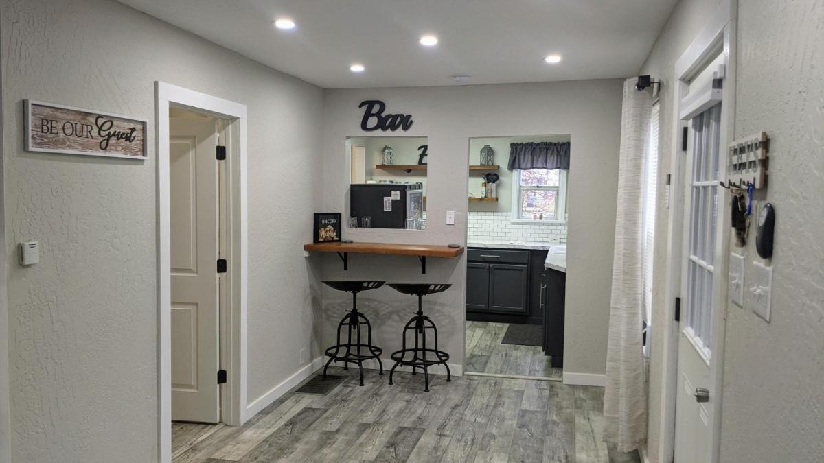 The Cozy Idaho Gem - Housity