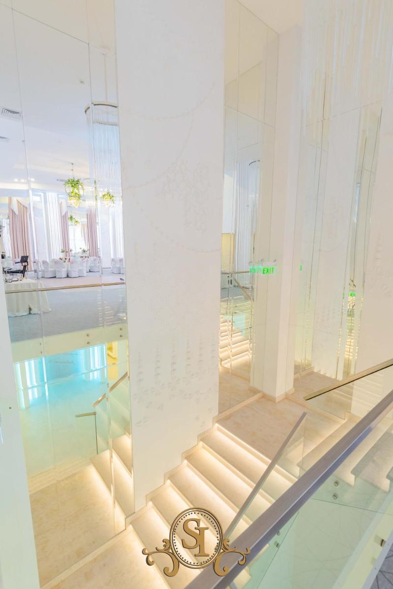 Pensiunea Iristar - Housity