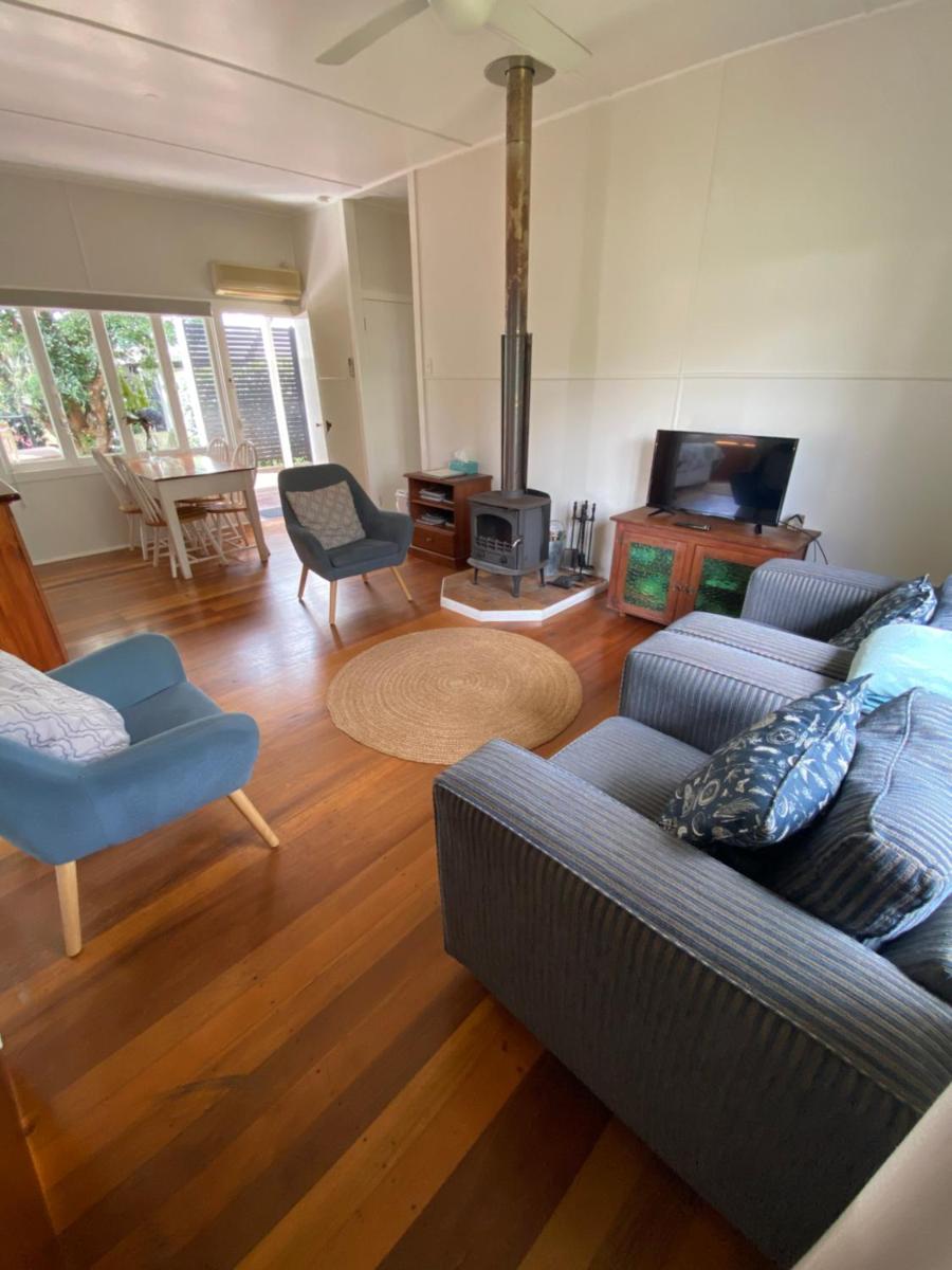 Miss Bullens Cottage - Housity