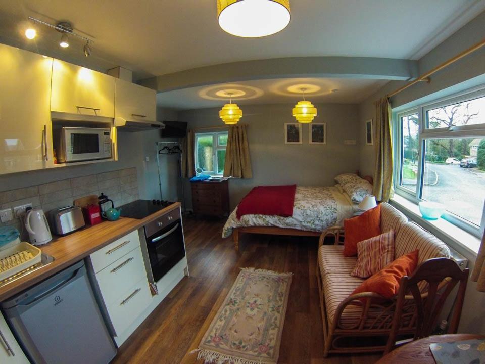 Cheltenham Studio Apartment - Housity