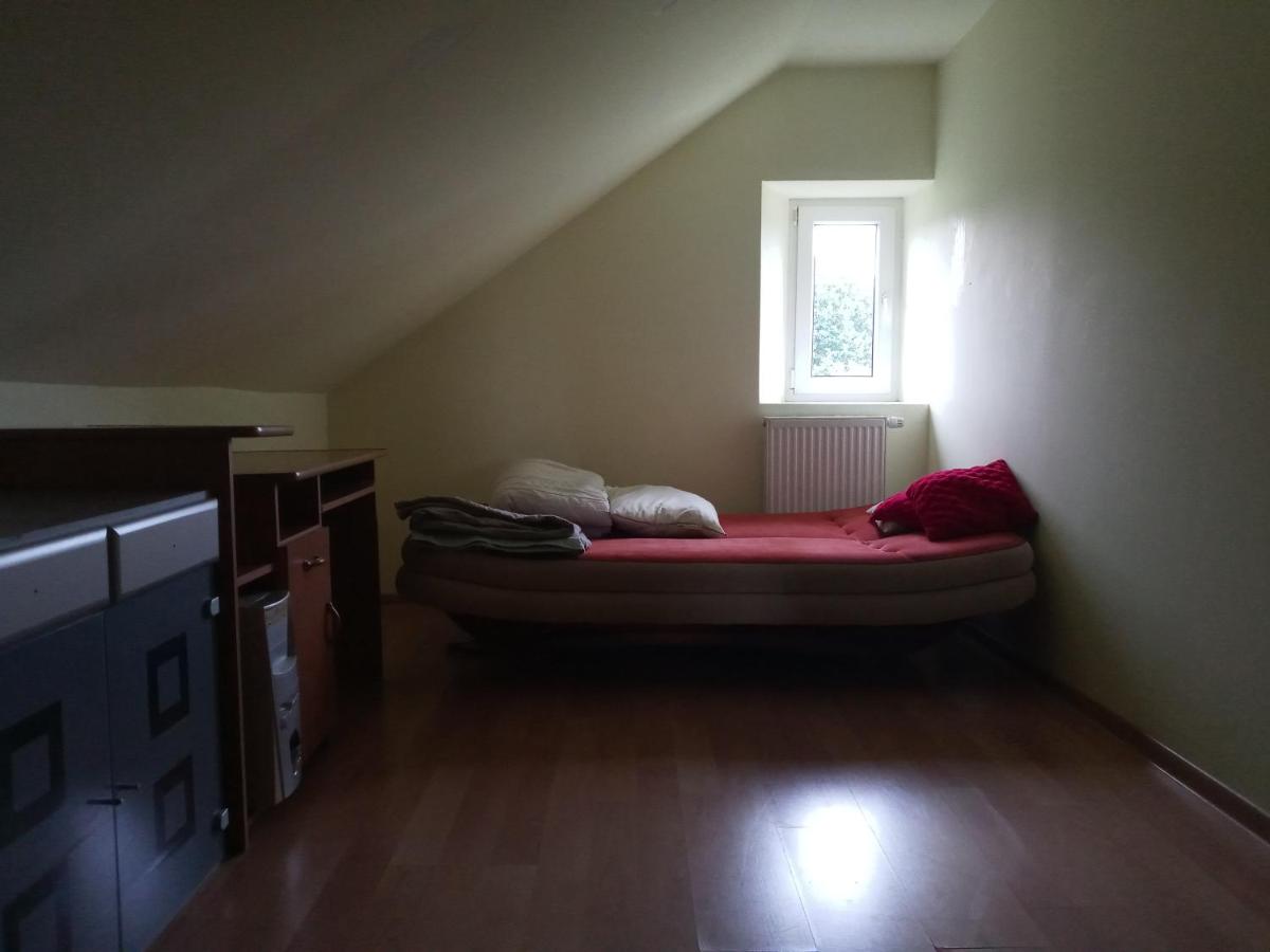 Agroturystyka Pod Dębem - Housity