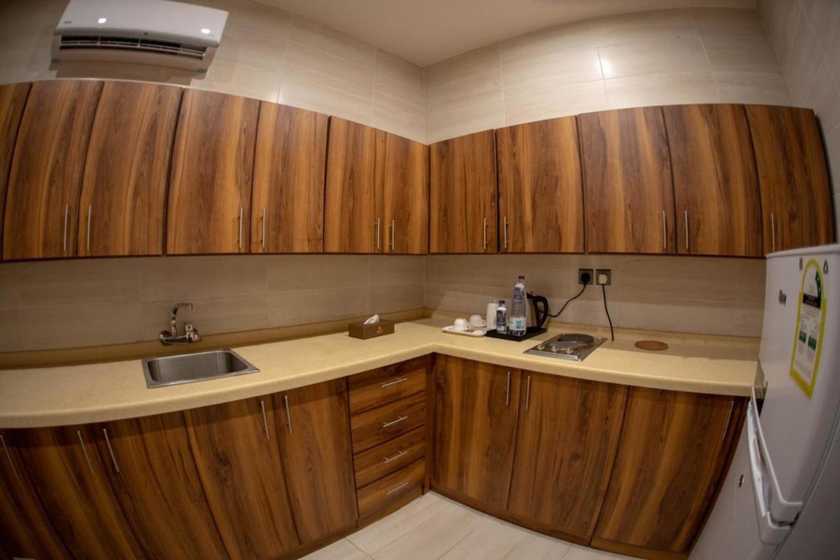 Awj Jazan Suites Hotels - Housity