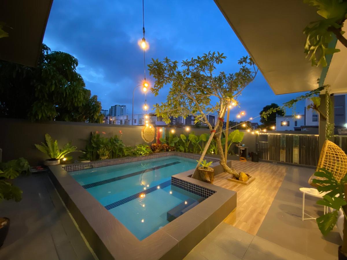D Niice Garden View with Private Pool Bukit Indah, Johor Bahru - Housity