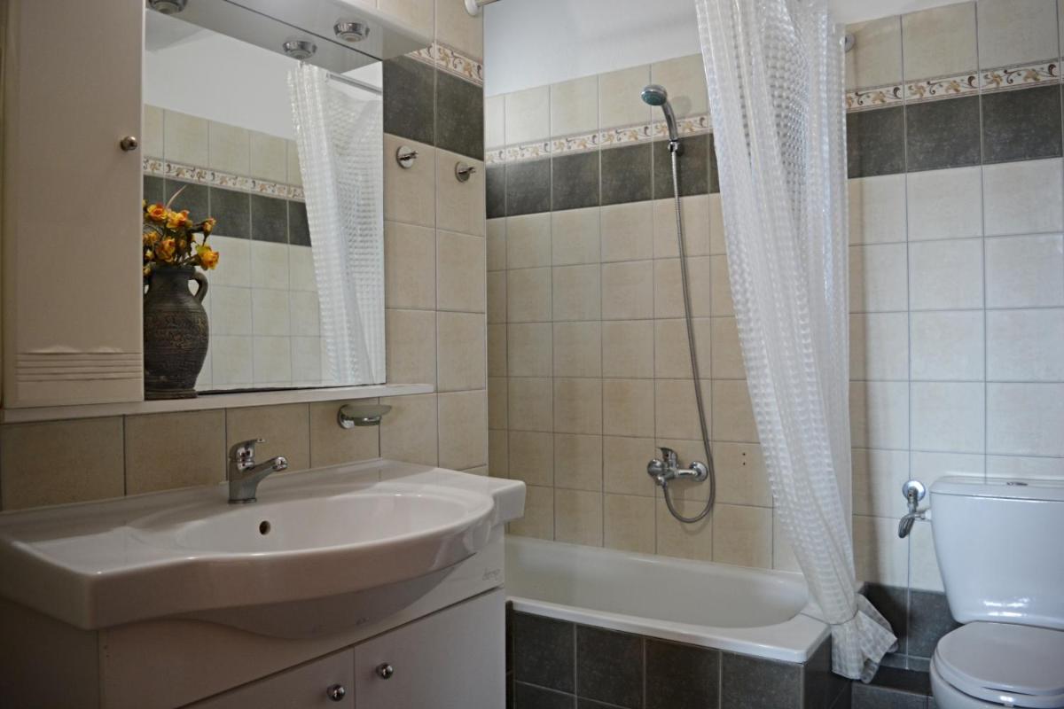 Search - Housity