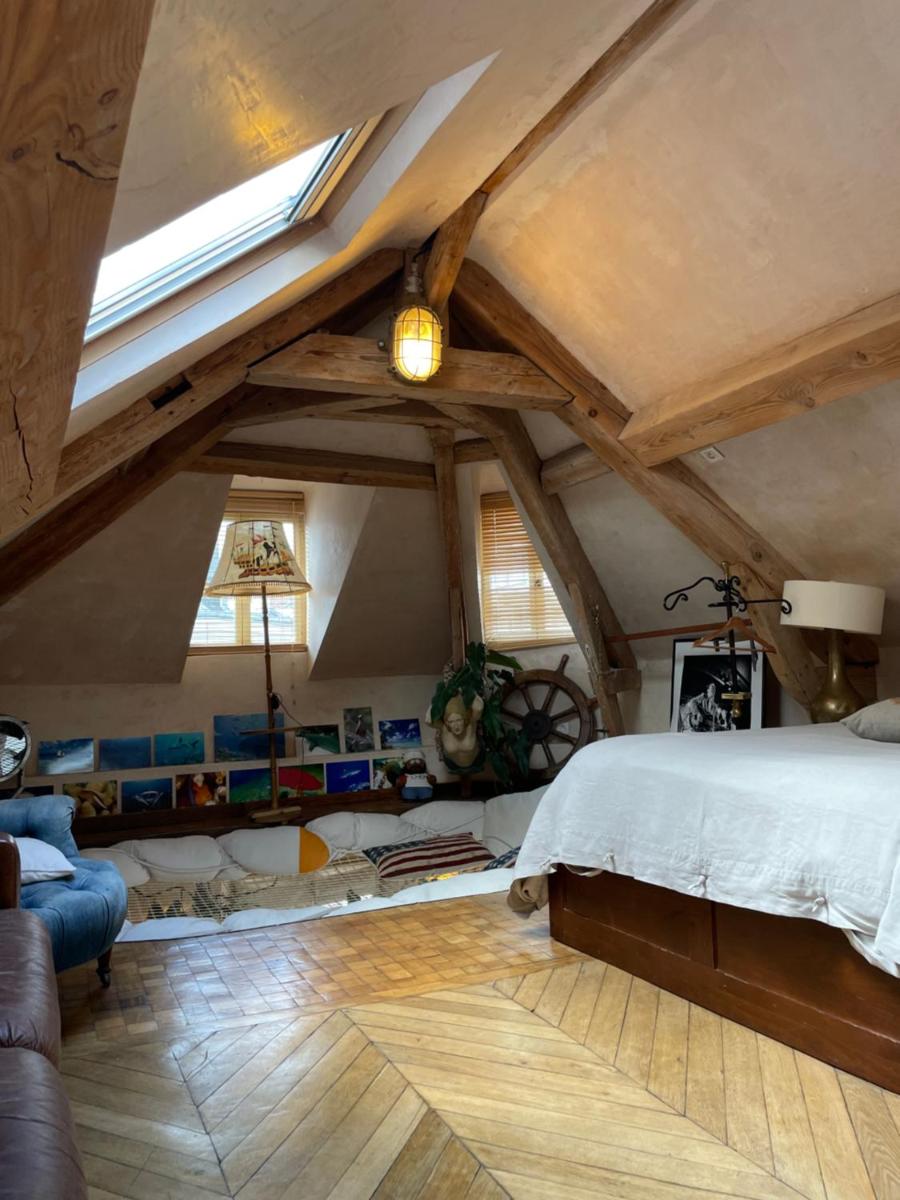 La Petite Sirène - Housity