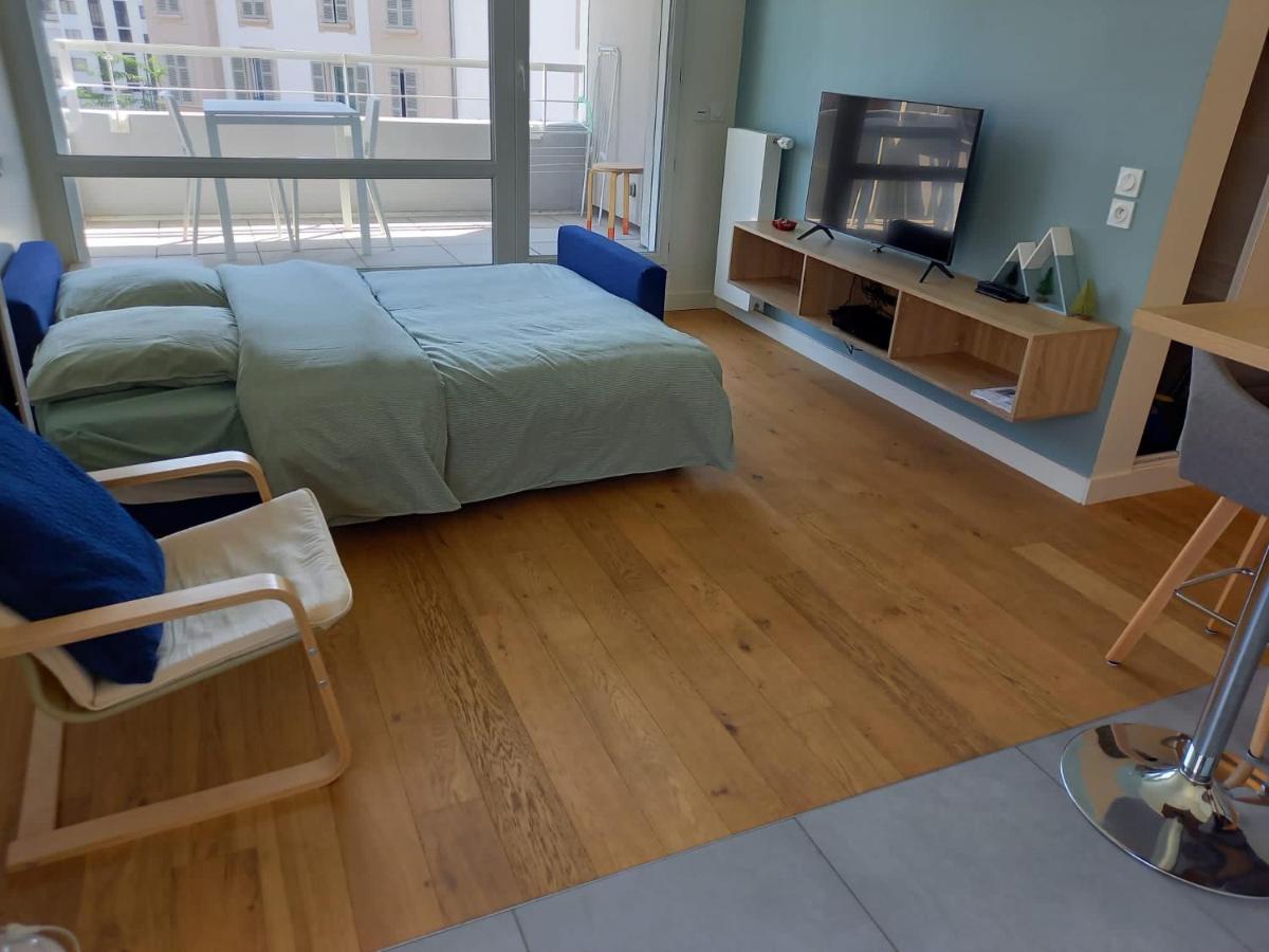 Studio Centre Annemasse Proche CEVA GENEVA - Housity