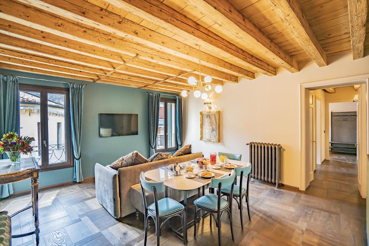 Suitetrails - Corte Rubbi 9 Canal View -Dimora Italia -