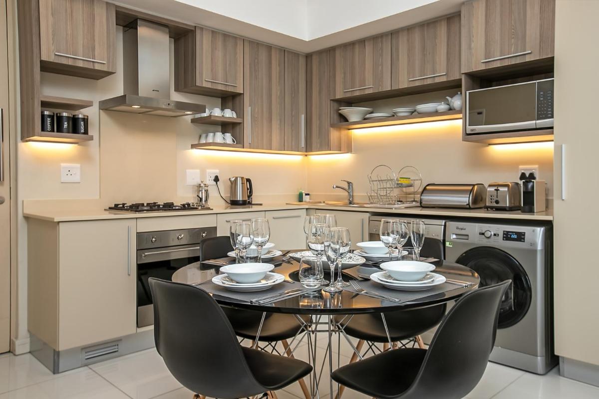The Serviced Apartment Collection At The Tyrwhitt Rosebank - Housity