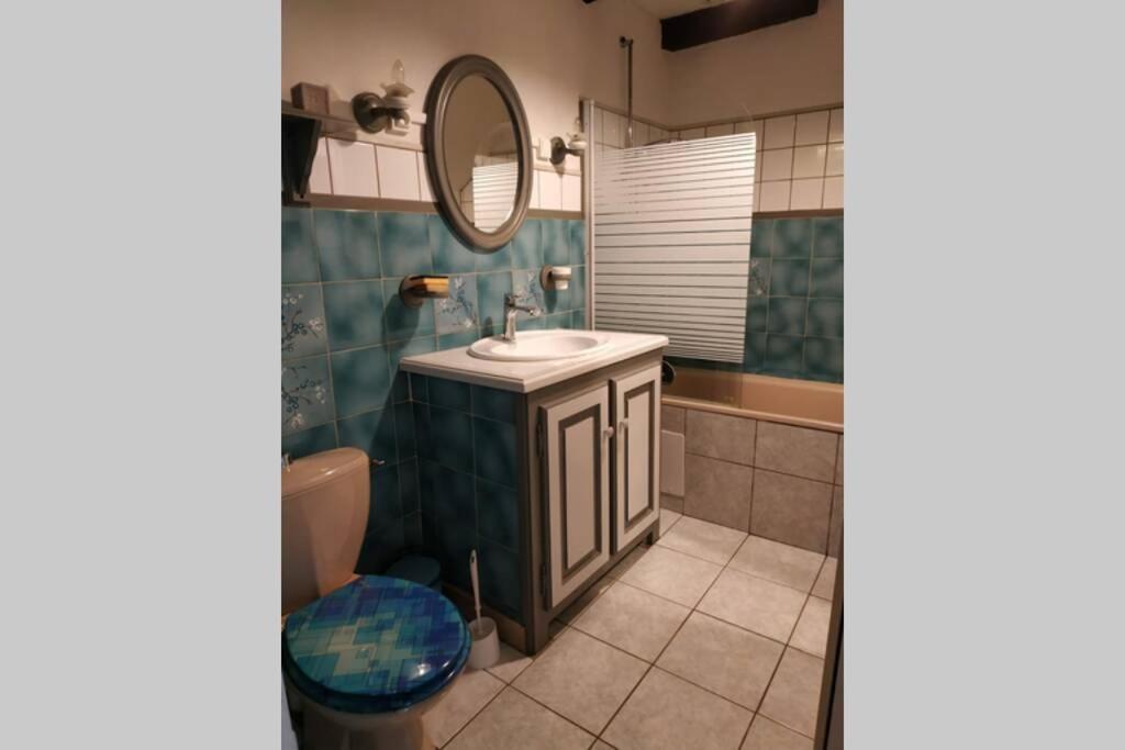 Maison en pierres au cœur d'un village Ardéchois - Housity
