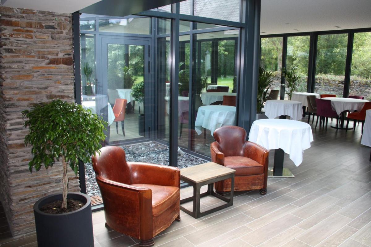 Coin salon dans l'établissement Loire & Sens