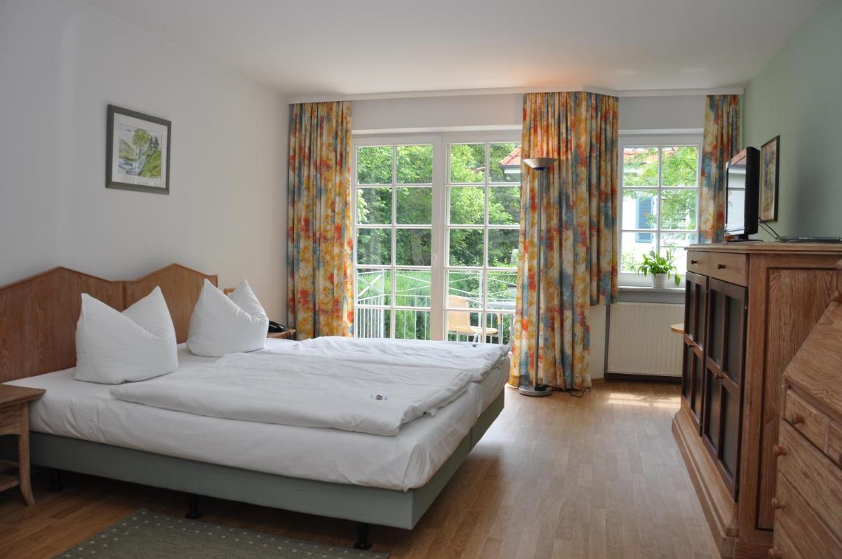 Hotel Zwei Länder - Housity