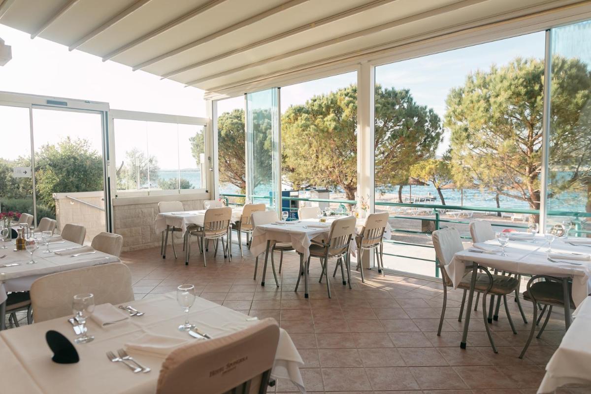 Hotel Spongiola - Housity