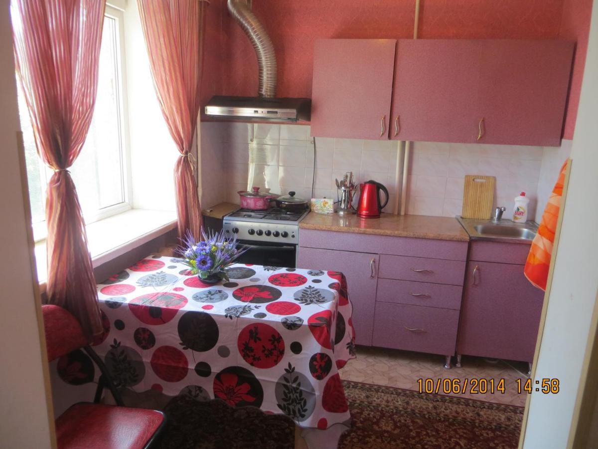 Paradise Apartment - Housity