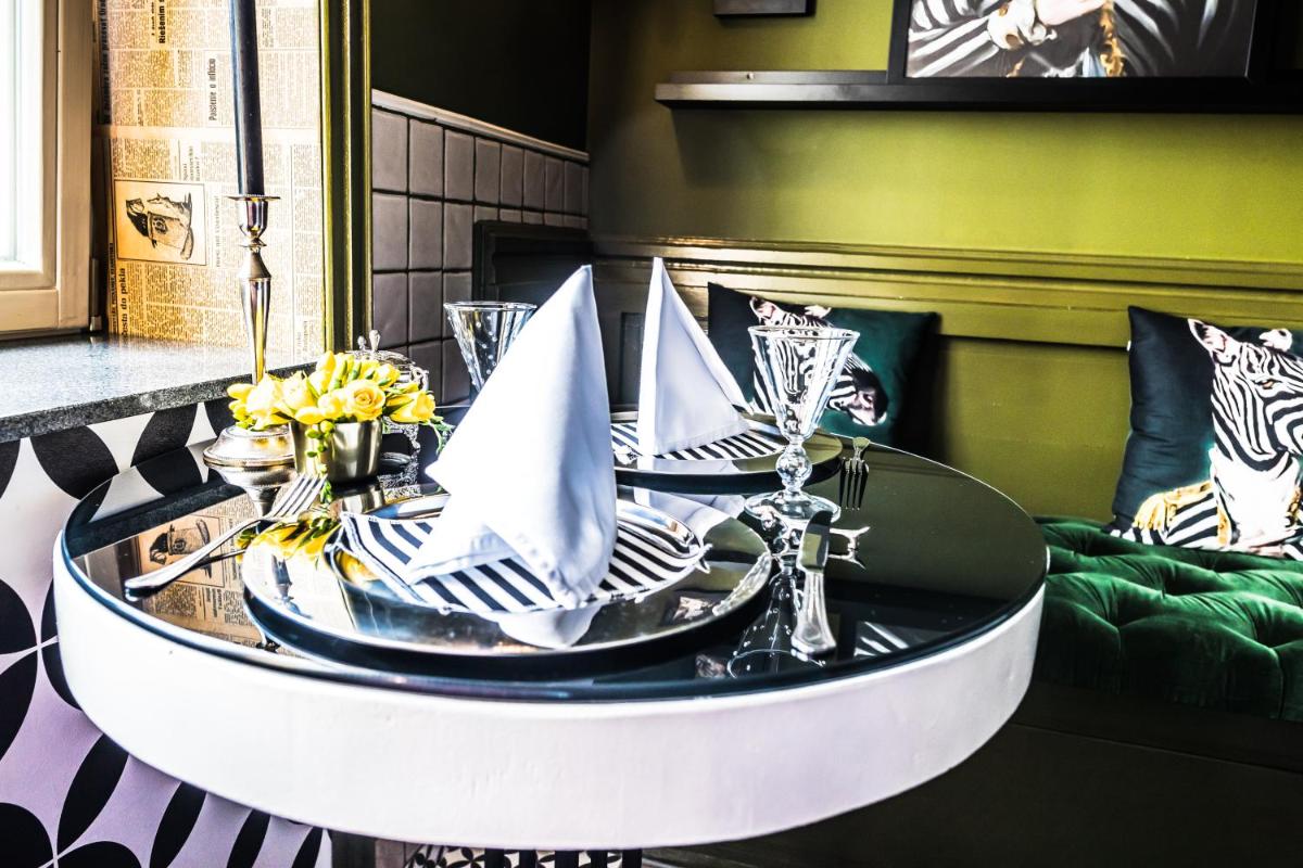 Boutique Hotel Massimos - Housity