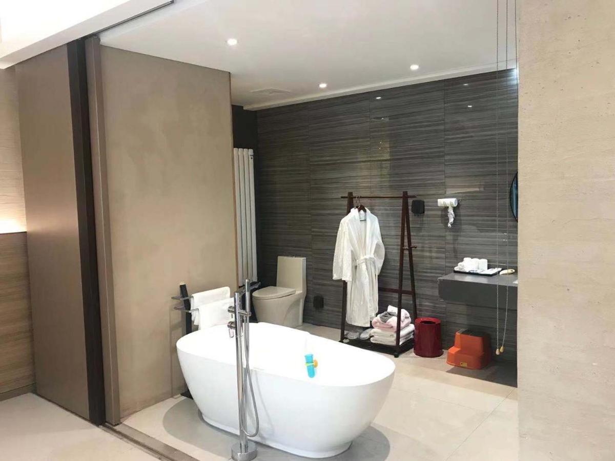Suitetrails - Moon Boutique Holiday Homestay